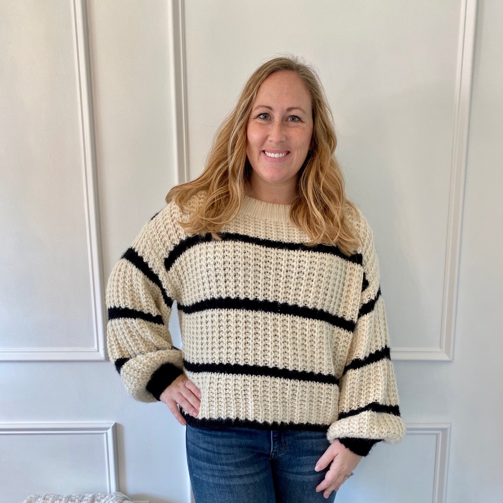 Cream/Black striped sweater